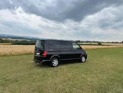 Schwarz Gebraucht 2013 VW T5 Van | 22.200 €