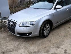 Silber Gebraucht 2006 Audi A6 Sport Kombi | 850 €