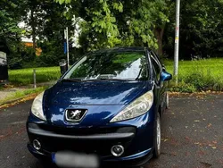 Blau Gebraucht 2008 Peugeot 207 Coupé | 1.800 € (Fairer Preis)