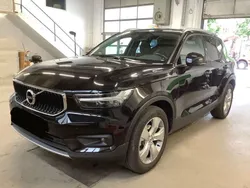 Onyx black / metallic Gebraucht 2020 Volvo XC40 Momentum SUV | 26.890 € (Fairer Preis)