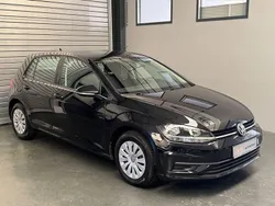 Schwarz Gebraucht 2017 VW Golf VII Trendline Limousine | 16.990 € (Fairer Preis)
