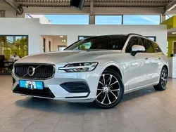 Birch light / metallic Gebraucht 2018 Volvo V60 Momentum Kombi | 20.495 € (Guter Preis)