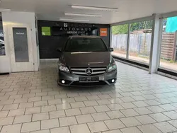 Mountaingrau met. Gebraucht 2012 Mercedes B180 Van / Kleinbus | 7.499 € (Guter Preis)