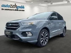 Grau Gebraucht 2020 Ford Kuga ST-Line SUV | 19.900 € (Fairer Preis)