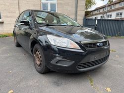 Schwarz Gebraucht 2008 Ford Focus Limousine | 1.250 € (Teuer)