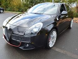 Schwarz Gebraucht 2011 Alfa Romeo Giulietta Quadrifoglio Verde Kleinwagen | 12.999 €