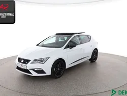 Weiß Gebraucht 2020 Seat Leon FR Limousine | 15.880 € (Fairer Preis)