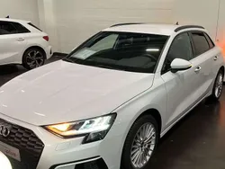 Weiß Gebraucht 2022 Audi A3 Sportback S-Line Kombi | 27.900 € (Fairer Preis)