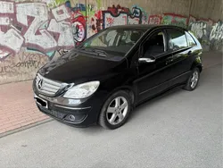 Schwarz Gebraucht 2006 Mercedes B200 Van / Kleinbus | 3.500 € (Guter Preis)