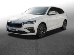 Weiß Neu 2025 Skoda Scala Tour Kleinwagen | 28.998 € (Etwas zu teuer)