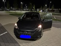 Schwarz Gebraucht 2017 Opel Corsa Active Kleinwagen | 7.000 € (Fairer Preis)