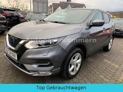 Grau Gebraucht 2017 Nissan Qashqai Acenta SUV | 9.999 € (Fairer Preis)
