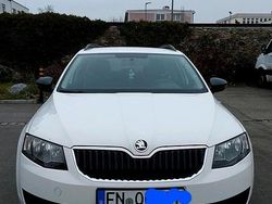 Weiß Gebraucht 2015 Skoda Octavia Kombi | 6.650 € (Superpreis)