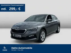 Graphitegrau metallic Gebraucht 2023 Skoda Scala Style Kleinwagen | 22.430 € (Guter Preis)