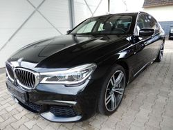 Schwarz Gebraucht 2016 BMW 750 M Sport Limousine | 45.880 €