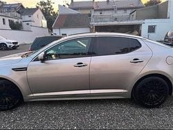 Schwarz Gebraucht 2012 Kia Optima Limousine | 10.200 € (Fairer Preis)