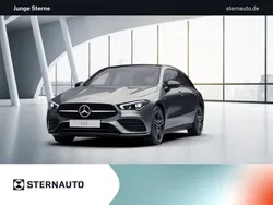 Grau Gebraucht 2021 Mercedes CLA180 Shooting Brake AMG line Kombi | 27.370 € (Fairer Preis)