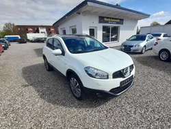 Weiß Gebraucht 2012 Nissan Qashqai SUV | 9.990 € (Teuer)