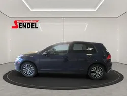 Blau Gebraucht 2016 VW Golf VII Allstar Limousine | 12.499 € (Fairer Preis)