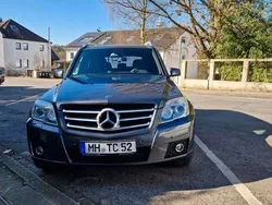 Grau Gebraucht 2009 Mercedes GLK350 Sport SUV | 12.250 € (Fairer Preis)