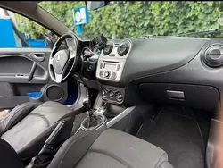 Blau Gebraucht 2011 Alfa Romeo MiTo Kleinwagen | 2.700 €
