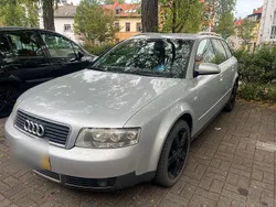 Silber Gebraucht 2002 Audi A4 S-Line Kombi | 1.850 € (Fairer Preis)