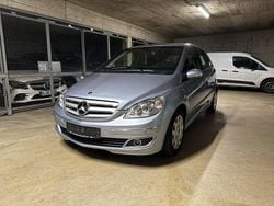 Silber Gebraucht 2006 Mercedes B200 Van / Kleinbus | 5.000 € (Guter Preis)