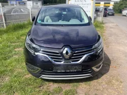 Schwarz Gebraucht 2015 Renault Espace Initiale Paris Van / Kleinbus | 15.999 € (Fairer Preis)