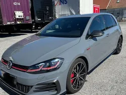Grau Gebraucht 2019 VW Golf VII GTI Limousine | 23.500 € (Fairer Preis)
