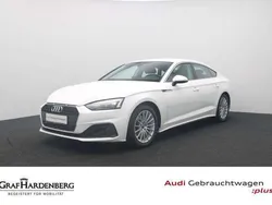 Weiß Gebraucht 2022 Audi A5 Sportback Basis Limousine | 30.880 € (Superpreis)