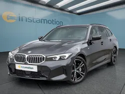 Schwarz Gebraucht 2024 BMW 330 Kombi | 43.549 € (Guter Preis)