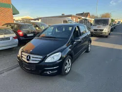 Schwarz Gebraucht 2008 Mercedes B180 Avantgarde Van / Kleinbus | 1.750 € (Superpreis)