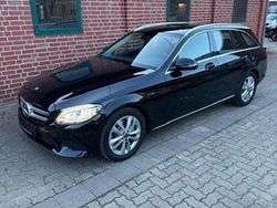Obsidianschwarz Gebraucht 2018 Mercedes C220 Avantgarde Kombi | 20.950 € (Etwas zu teuer)