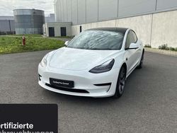 Weiß Gebraucht 2021 Tesla Model 3 RWD Limousine | 26.600 € (Fairer Preis)