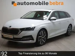 Moonweiss Gebraucht 2021 Skoda Octavia Style Kombi | 22.790 € (Fairer Preis)