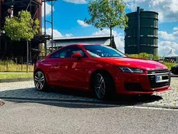 Rot Gebraucht 2015 Audi TT Ambiente Coupé | 25.600 € (Fairer Preis)