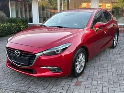 Soul red Gebraucht 2017 Mazda 3 Exclusive-Line Kleinwagen | 11.990 € (Guter Preis)