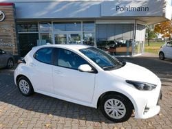 Weiß Gebraucht 2022 Toyota Yaris Comfort Kleinwagen | 12.960 € (Fairer Preis)