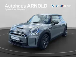 Grau Gebraucht 2022 Mini Cooper SE Essential Kleinwagen | 17.220 € (Guter Preis)