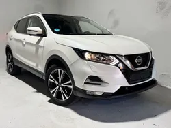Weiß Gebraucht 2019 Nissan Qashqai N-Connecta SUV | 11.990 € (Guter Preis)