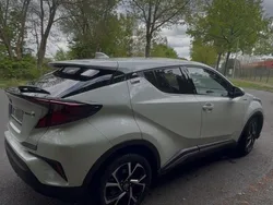Weiß Gebraucht 2020 Toyota C-HR Style SUV | 18.700 € (Guter Preis)