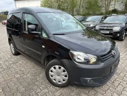 Schwarz Gebraucht 2012 VW Caddy Trendline Van / Kleinbus | 6.450 € (Guter Preis)