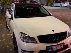 Mercedes C200