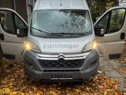 Grau Gebraucht 2016 Citroën Jumper Van / Kleinbus | 9.900 €
