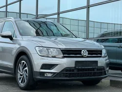 Silber Gebraucht 2017 VW Tiguan Sound SUV | 16.490 € (Fairer Preis)