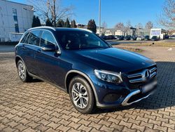 Blau Gebraucht 2017 Mercedes GLC250 SUV | 23.999 €