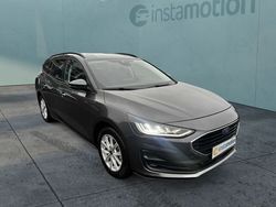 Grau Gebraucht 2022 Ford Focus Kombi | 19.780 € (Guter Preis)