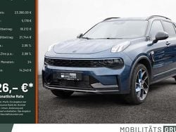 Blue, shiny black roof Gebraucht 2023 Lynk & Co 01 SUV | 23.390 € (Guter Preis)