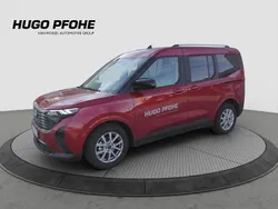 Fantastic red Gebraucht 2024 Ford Tourneo Courier Titanium Van / Kleinbus | 26.490 € (Fairer Preis)
