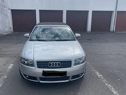 Silber Gebraucht 2003 Audi A4 Cabriolet Cabrio | 5.200 € (Teuer)